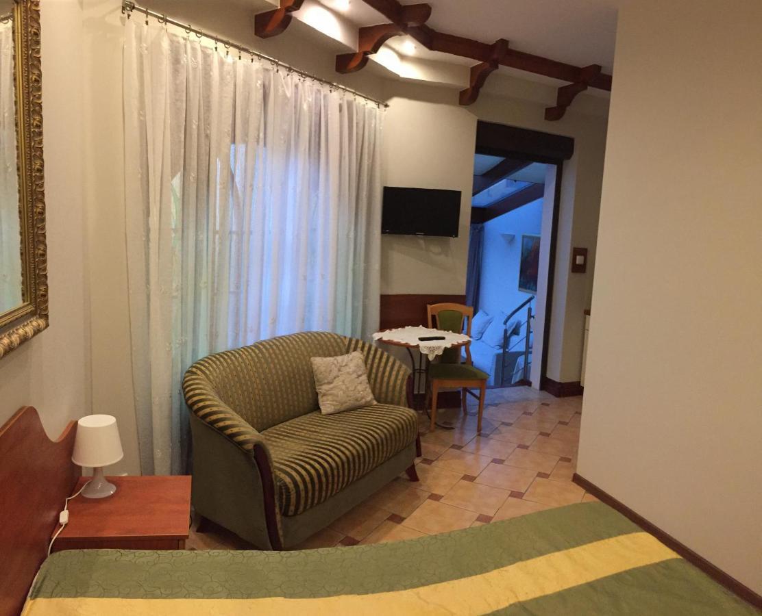 Apartamenty Superior W Rewalu Екстериор снимка